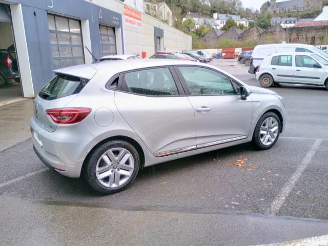 Renault Clio image 2