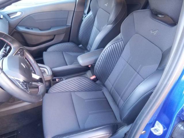 Renault Clio image 9