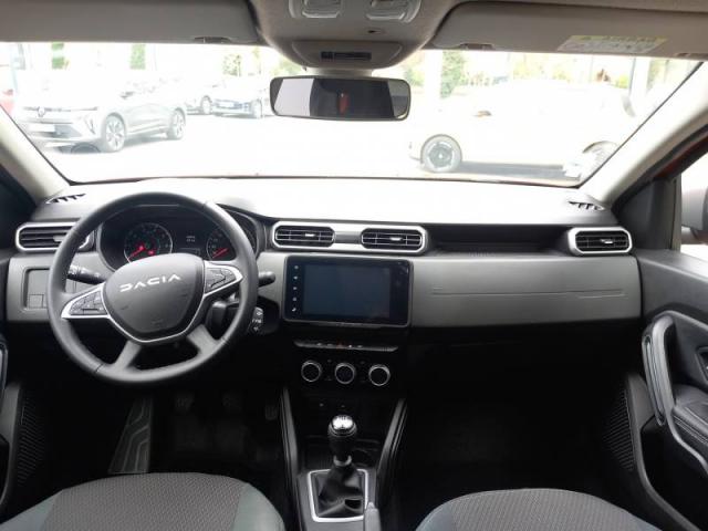 Dacia Duster image 1