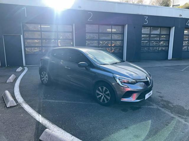 Renault Clio image 8