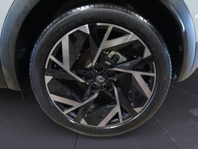 Renault Captur image 1