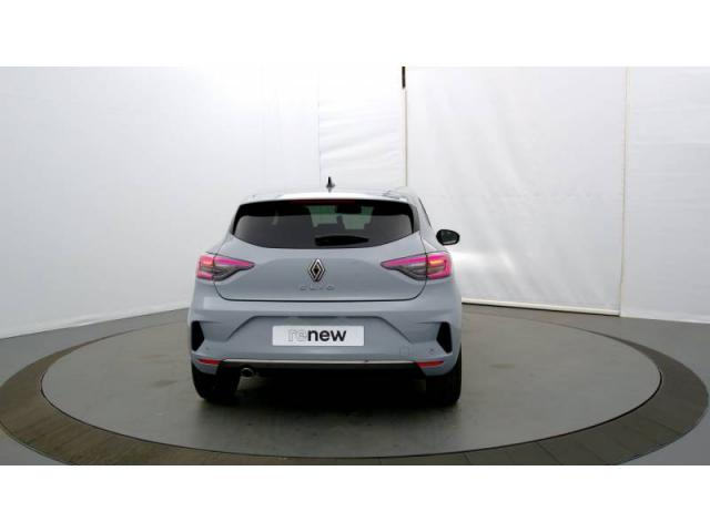 Renault Clio image 9