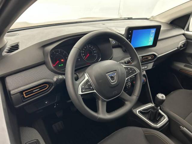 Dacia Sandero image 1