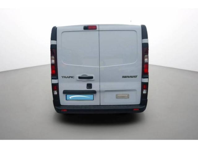 Renault Trafic image 2