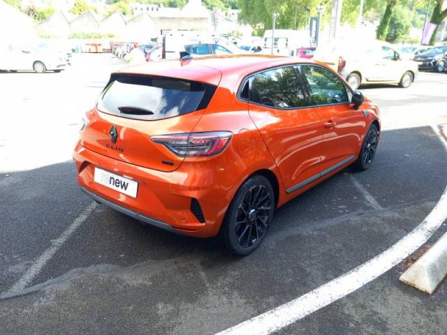 Renault Clio image 9