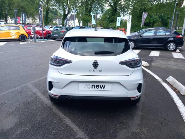 Renault Clio image 9