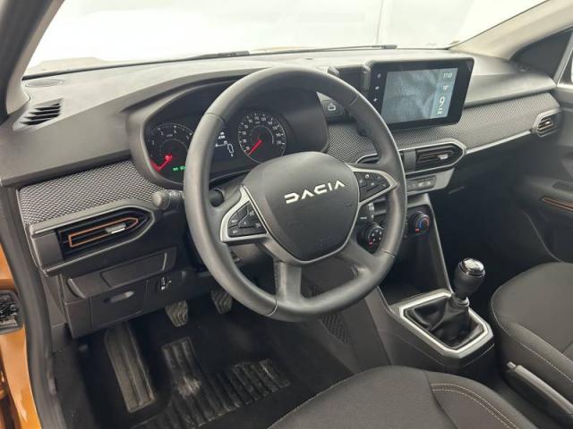 Dacia Sandero image 1