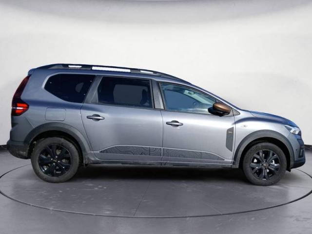 Dacia Jogger image 6