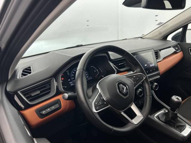 Renault Captur image 1
