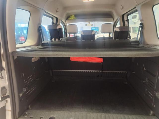 Renault Kangoo image 6
