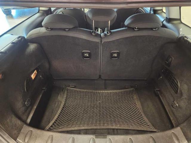 Mini Clubman image 2