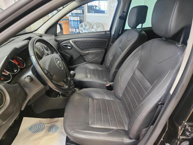 Dacia Duster image 3