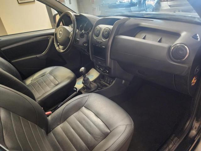 Dacia Duster image 4