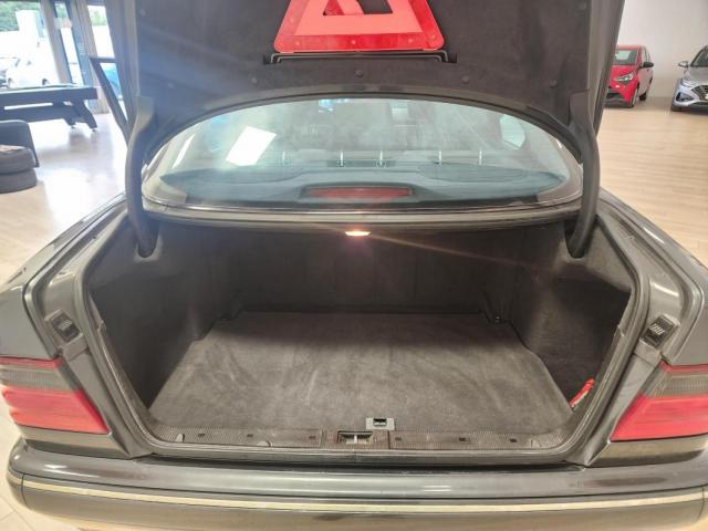 Mercedes Benz Classe E image 1
