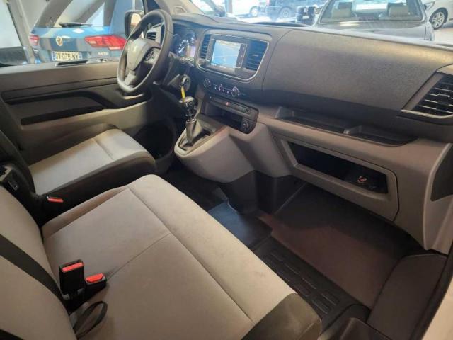 Peugeot Traveller image 6