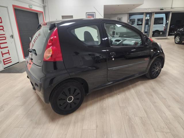 Peugeot 107 image 8