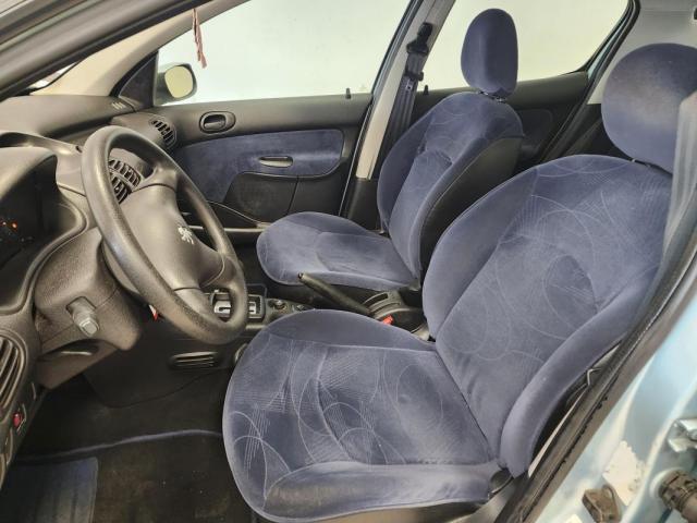 Peugeot 206 image 5