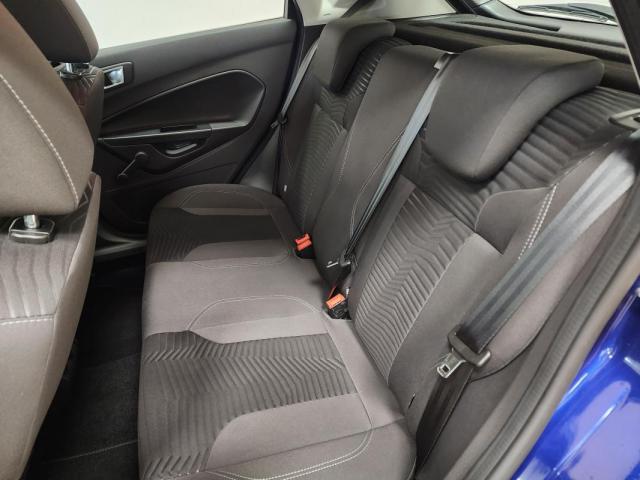Ford Fiesta image 7