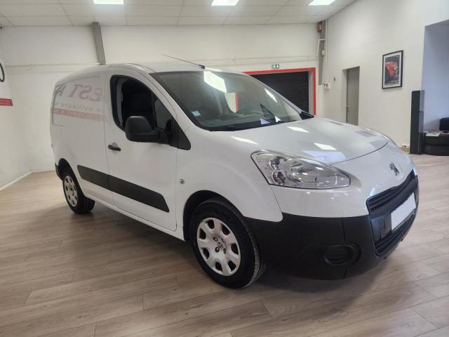 Peugeot Partner image 2