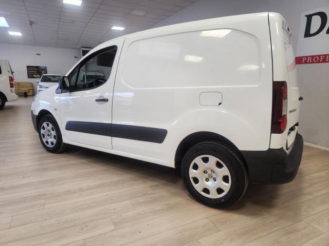 Peugeot Partner image 3