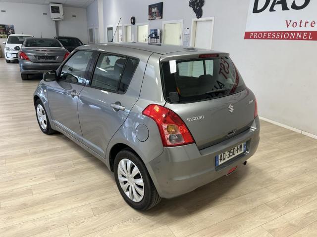 Suzuki Swift image 1