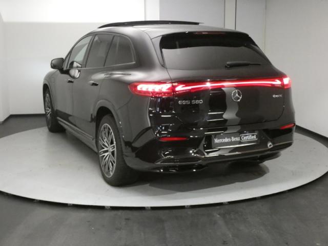 Mercedes Benz Eqs image 3