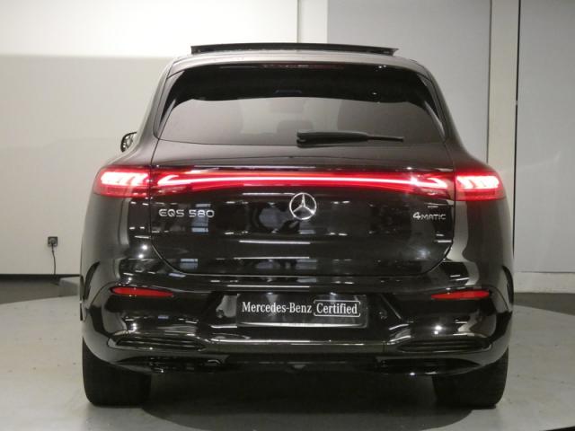 Mercedes Benz Eqs image 2