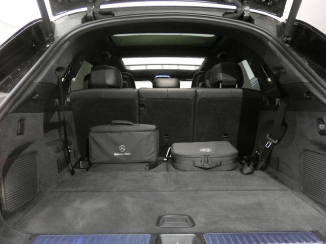 Mercedes Benz Eqs image 6