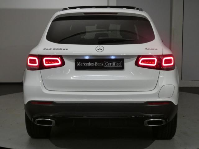 Mercedes Benz Glc image 6