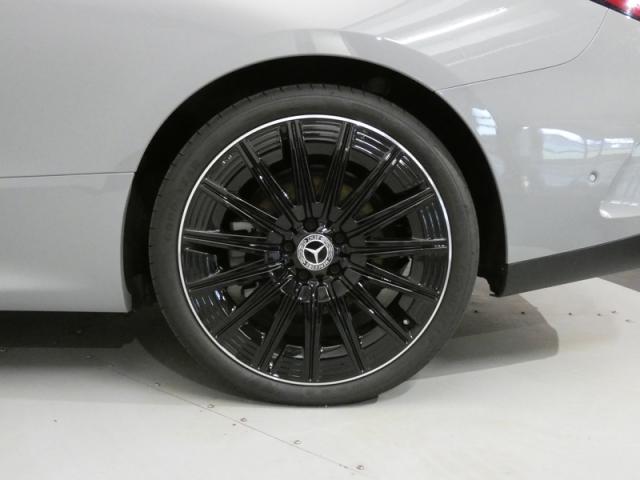 Mercedes Benz Cle image 4