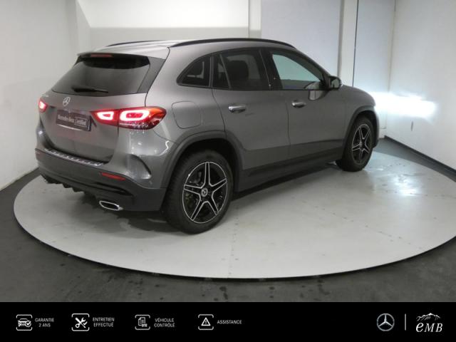 Mercedes Benz Gla image 9
