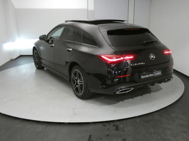Mercedes Benz Cla Shooting Brake image 4