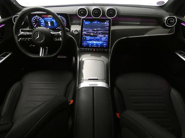 Mercedes Benz Glc image 4