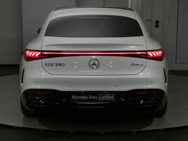 Mercedes Benz Eqs image 6