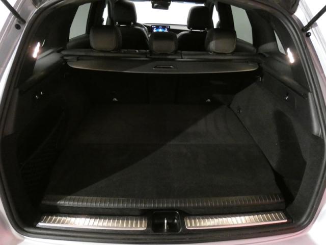 Mercedes Benz Glc image 8