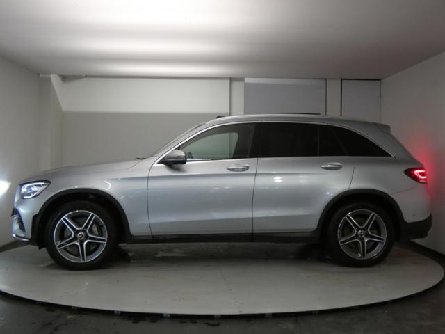 Mercedes Benz Glc image 2