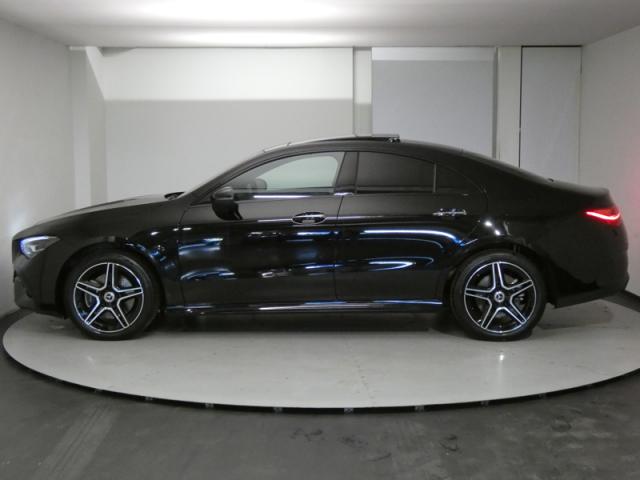 Mercedes Benz Cla image 3