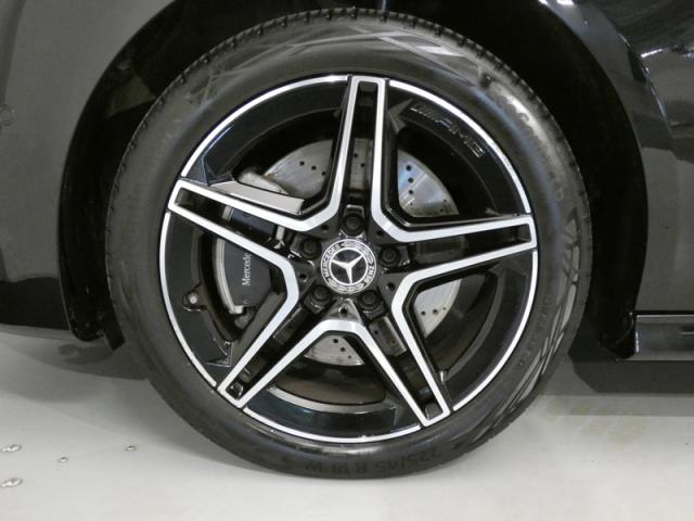 Mercedes Benz Cla image 4