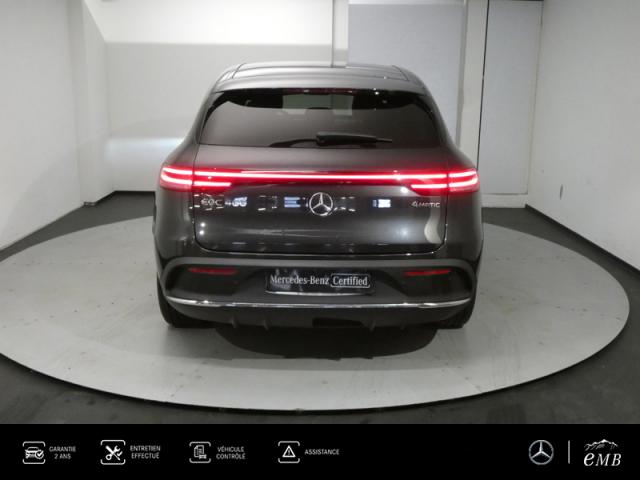 Mercedes Benz Eqc image 8