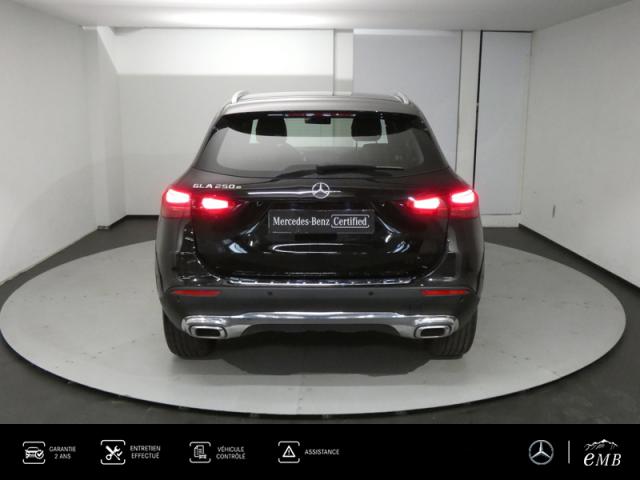 Mercedes Benz Gla image 9