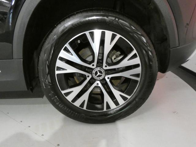Mercedes Benz Gla image 8