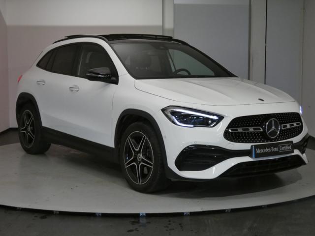 Mercedes Benz Gla image 6