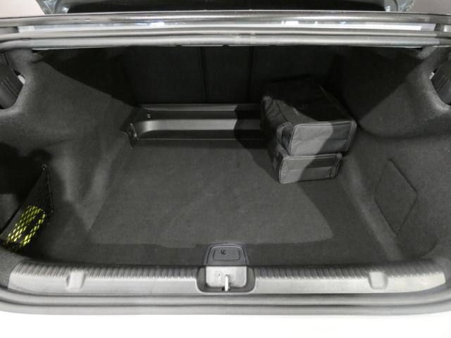 Mercedes Benz Eqe image 2