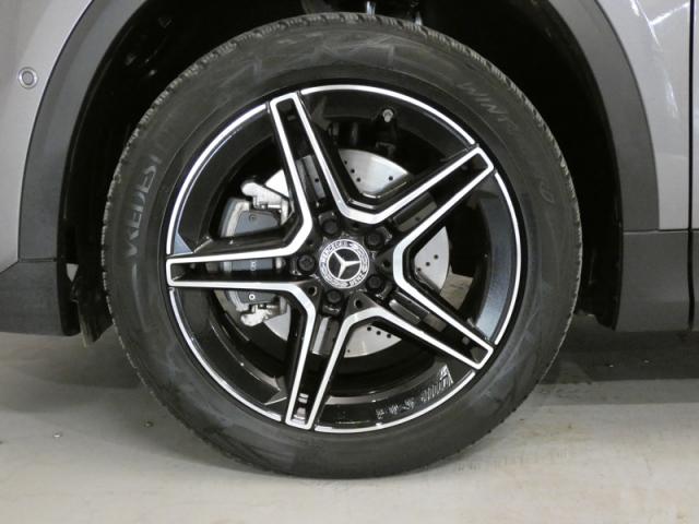 Mercedes Benz Gla image 1