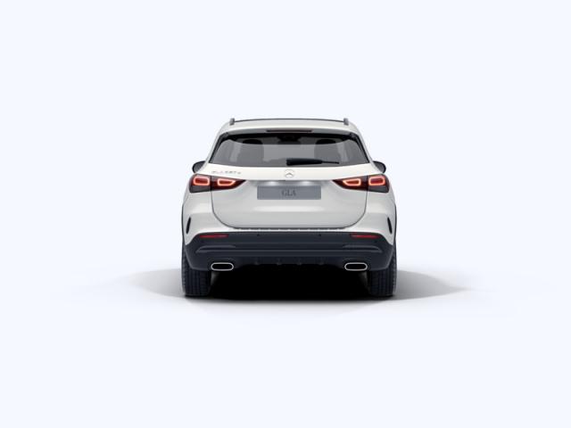 Mercedes Benz Gla image 8