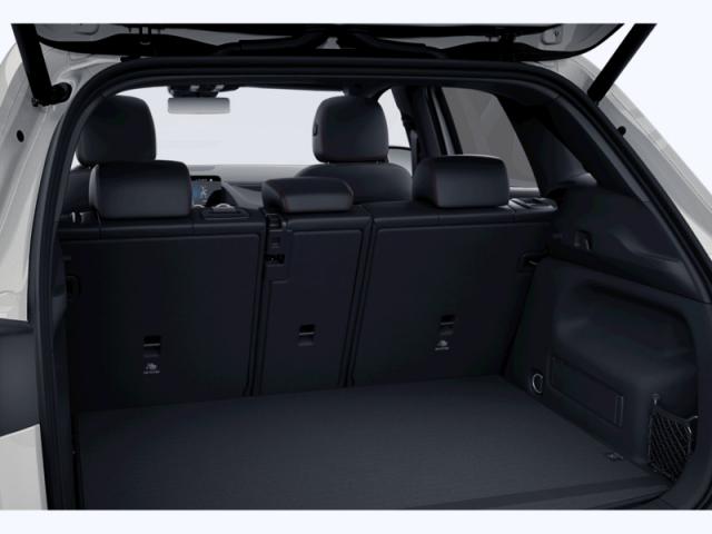 Mercedes Benz Gla image 2