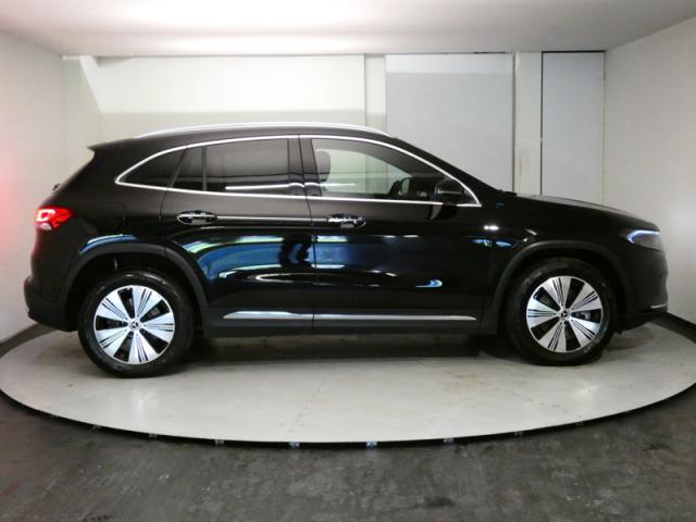 Mercedes Benz Eqa image 7