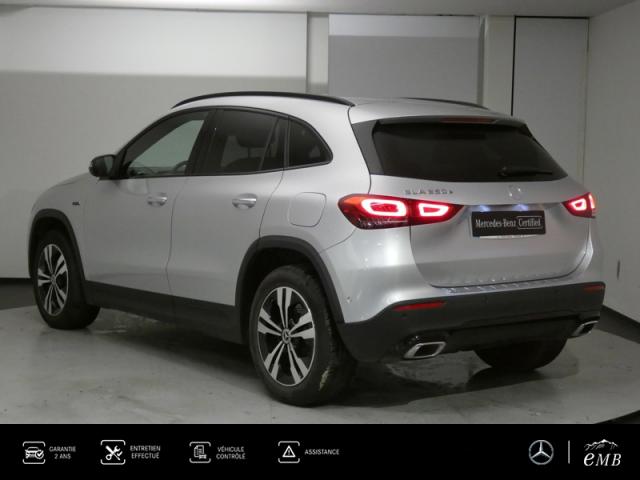Mercedes Benz Gla image 2