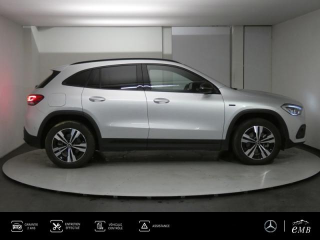 Mercedes Benz Gla image 8