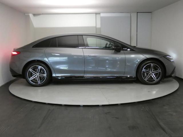 Mercedes Benz Eqe image 2